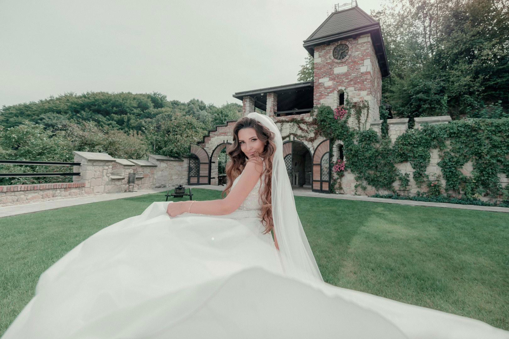 Example of image with Vintage Wedding Lightroom Preset applied.