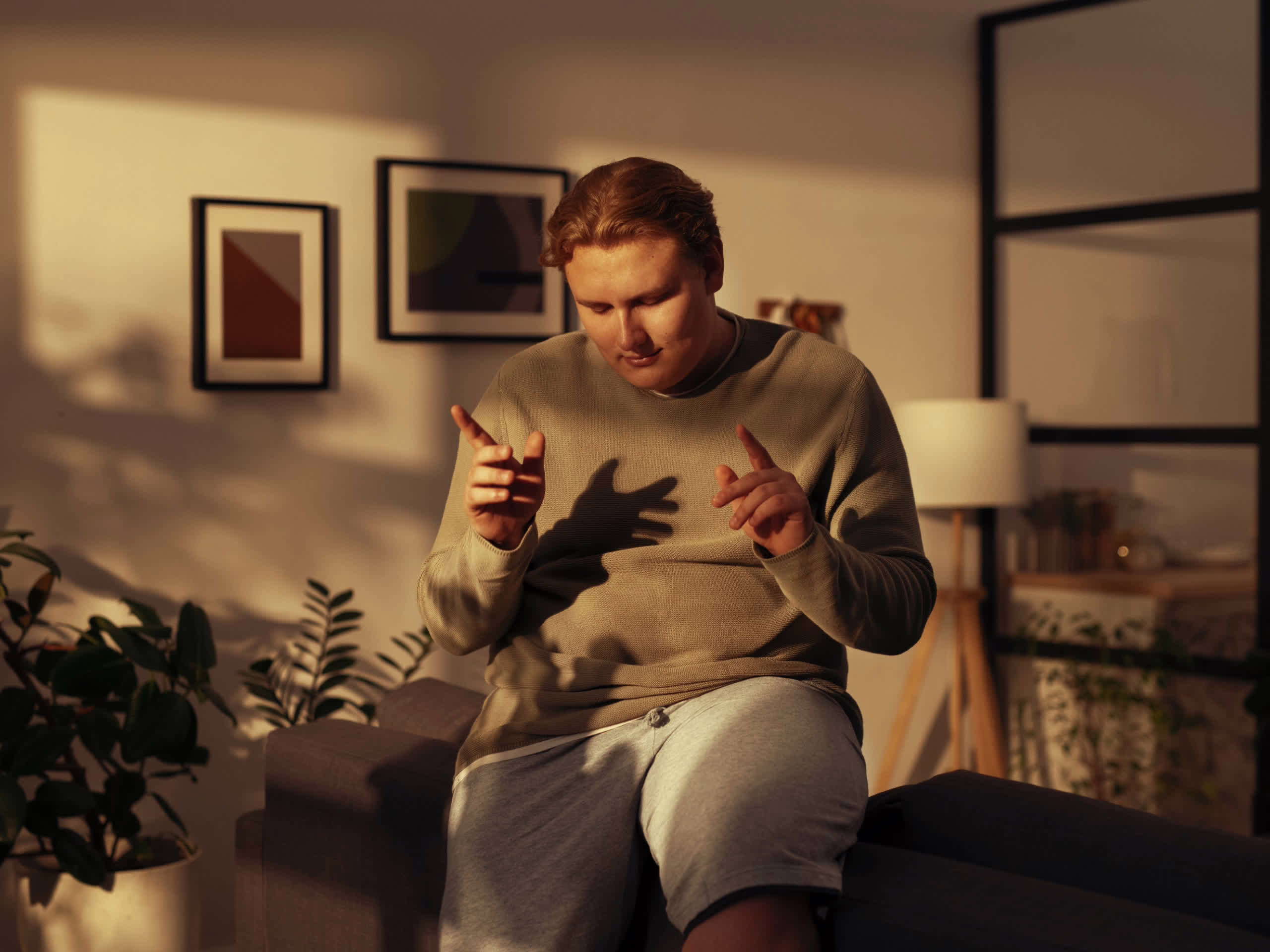 Image with Warm Filmmaker LUT applied.